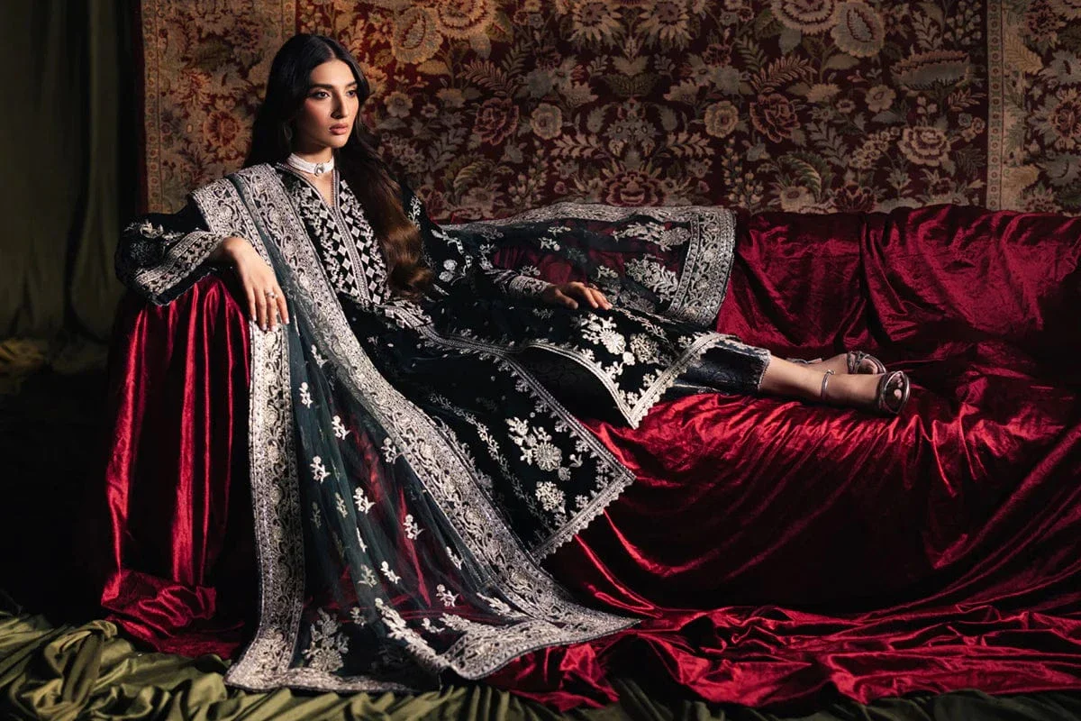 BK-03 SAMIRA - Qalamkar - Velvet Suit - Image 7