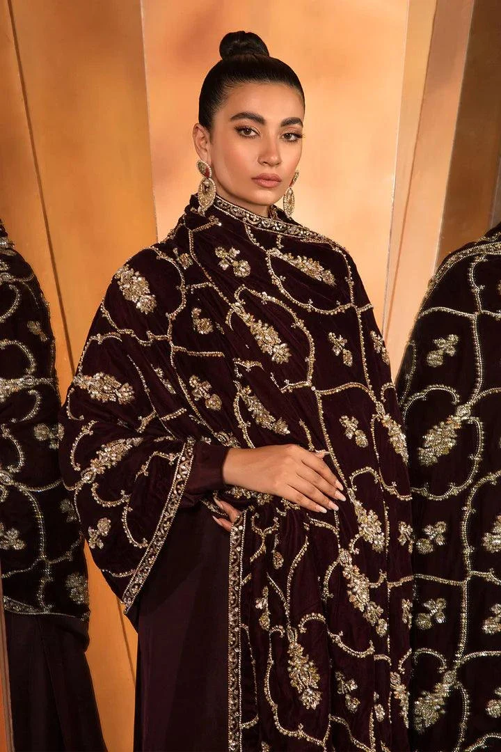 F22-028 - Ayesha Shoaib Malik - Formals - Image 3