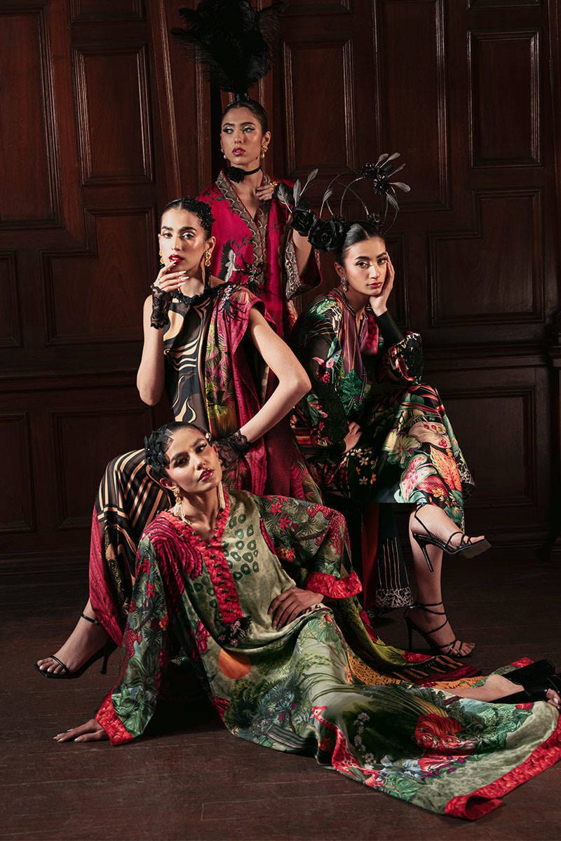 Magenta Oriental - Zainab Salman - Luxury Pret - Image 11