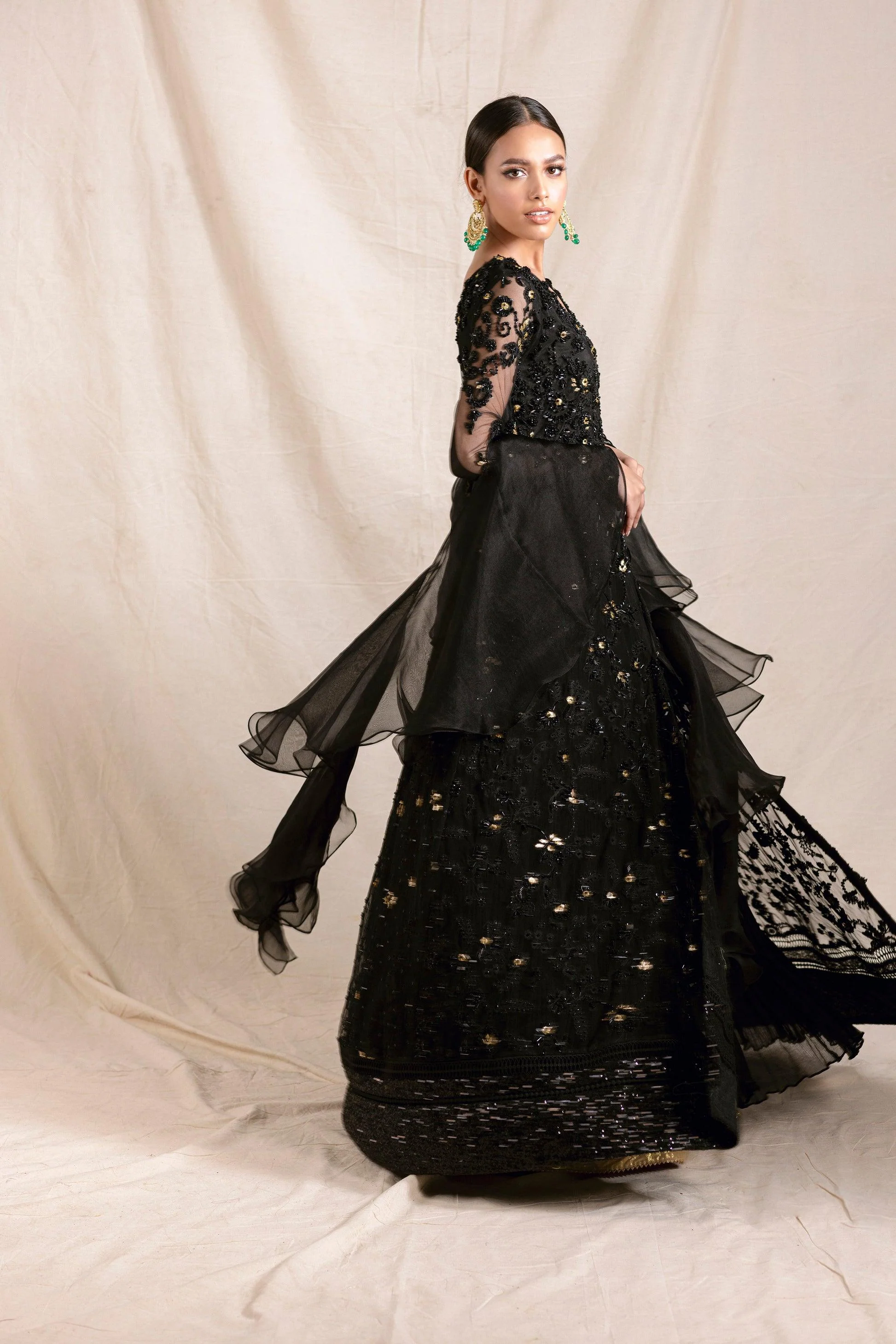 MHC-1045 - Mina Hasan - Formal - Image 5