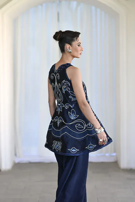 Midnight - Nadia Farooqui - Image 5