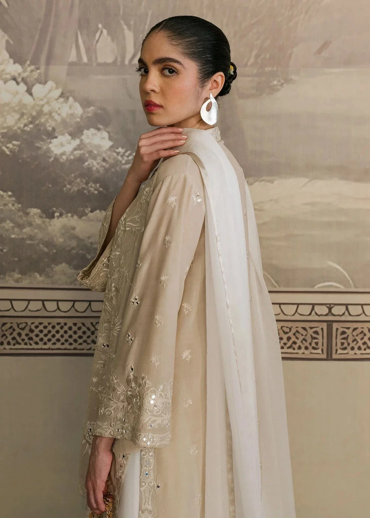 Nia - MAHGUL - Image 6