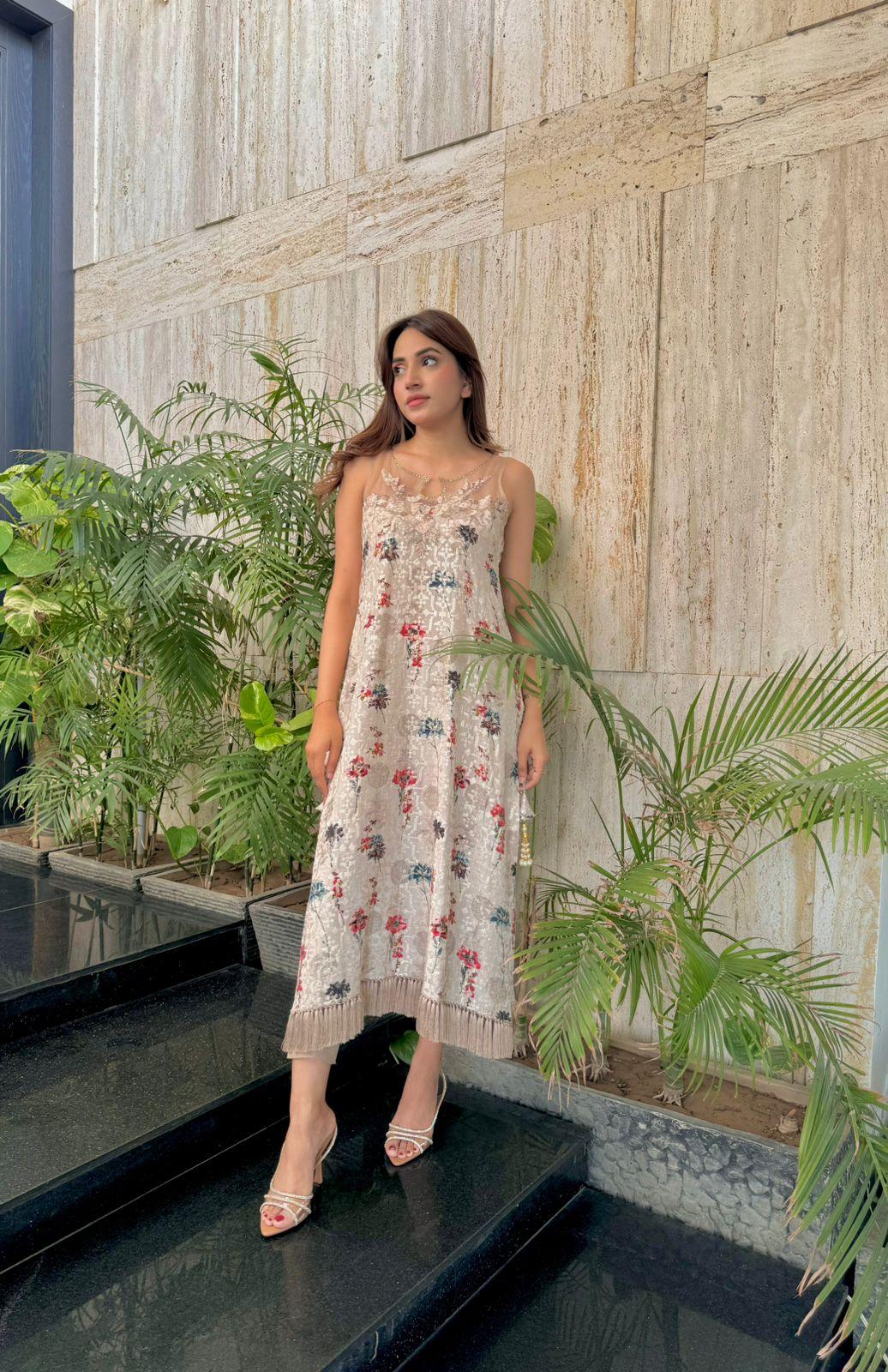 PR-143 - Shirin Hassan - pret - Image 4