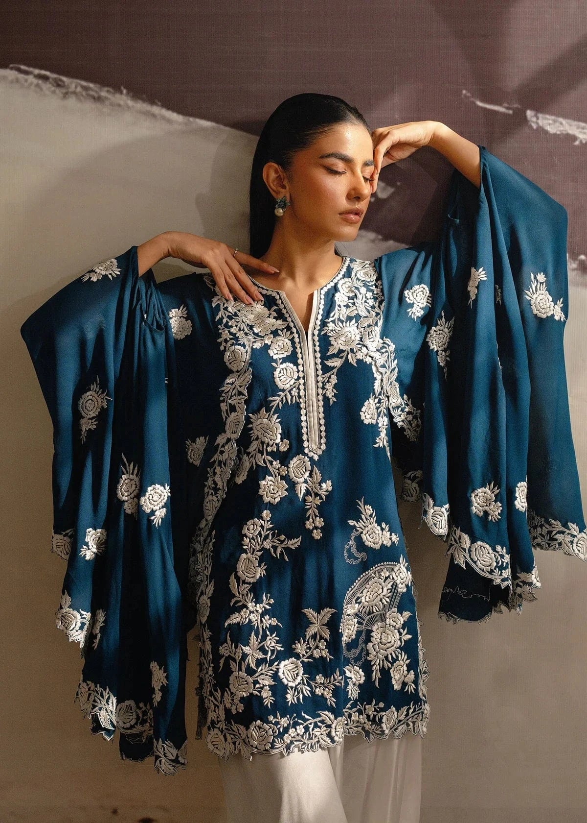 Sapphire Sands - MAHGUL - Image 5