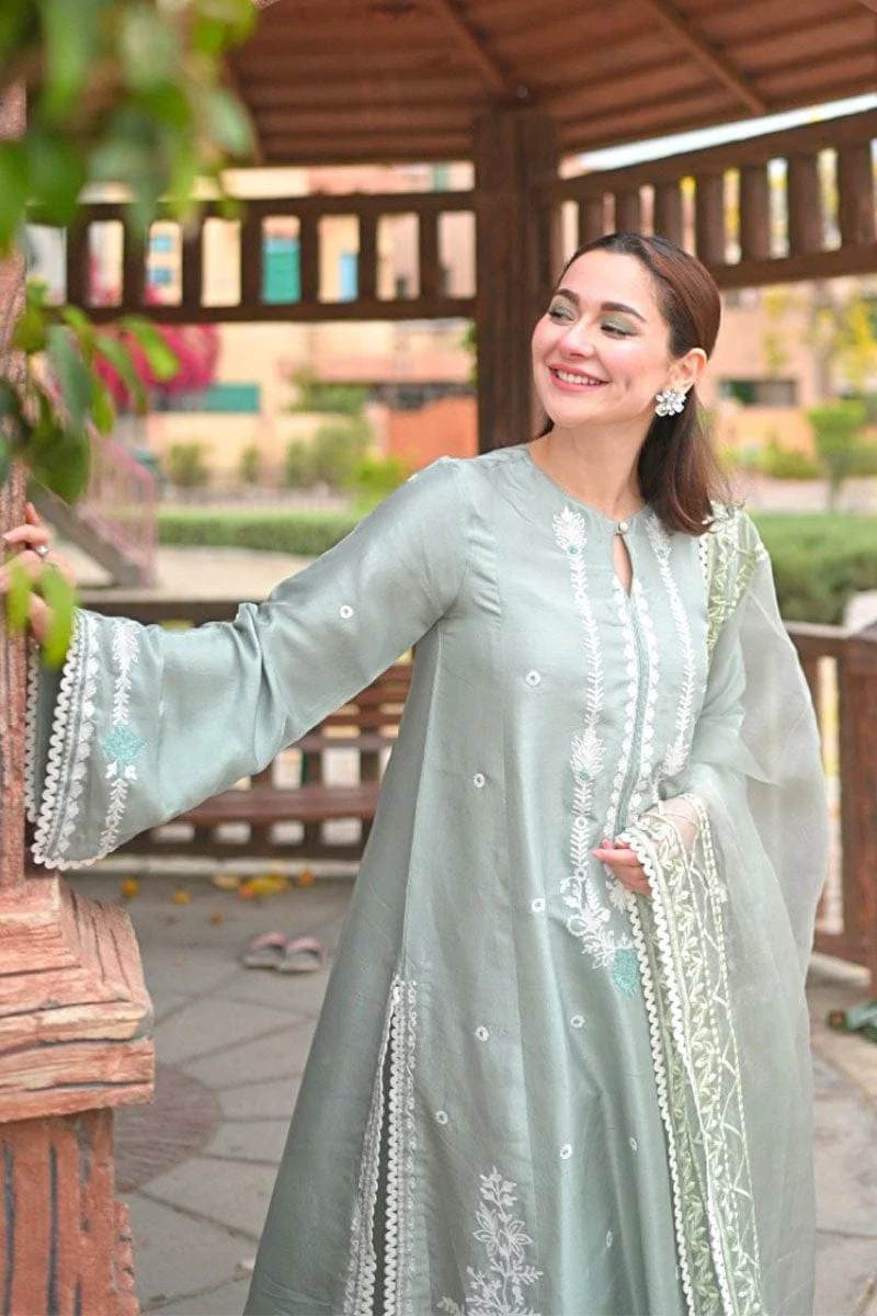 Sorbet Elegance - Ansab Jahangir - Image 5