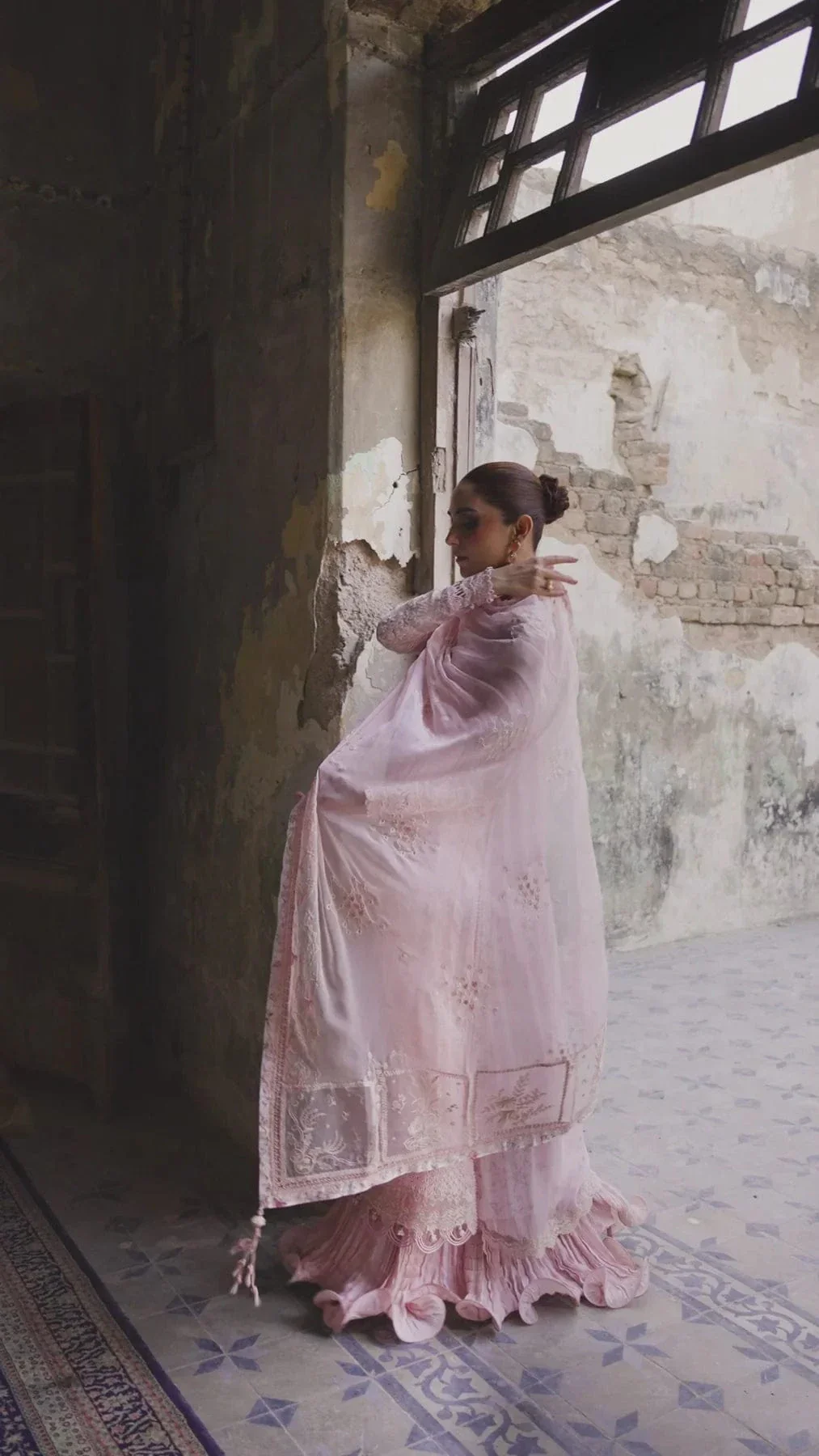 WC-05 RIONA - Qalamkar - Image 11