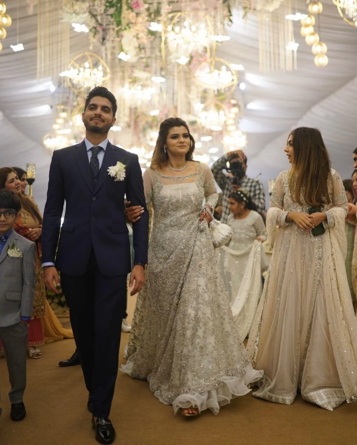 White Flowy Bridal - Shakeelz By Zeeshan And Danish - Bridal Dress - Image 3